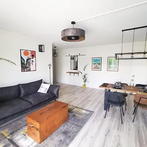  Appartement Le Theatre Du Vieux Foyal - 4 Personnes A Fort-de- France